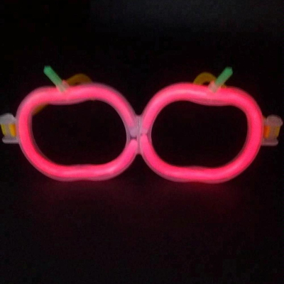 Nouveauté Appliquez un bâton lumineux en forme de pomme avec un liquide fluorescent PE non toxique