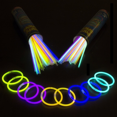 Bracelets de 8 pouces de couleur pour les fêtes de fin d'année Décoration en PE / plastique